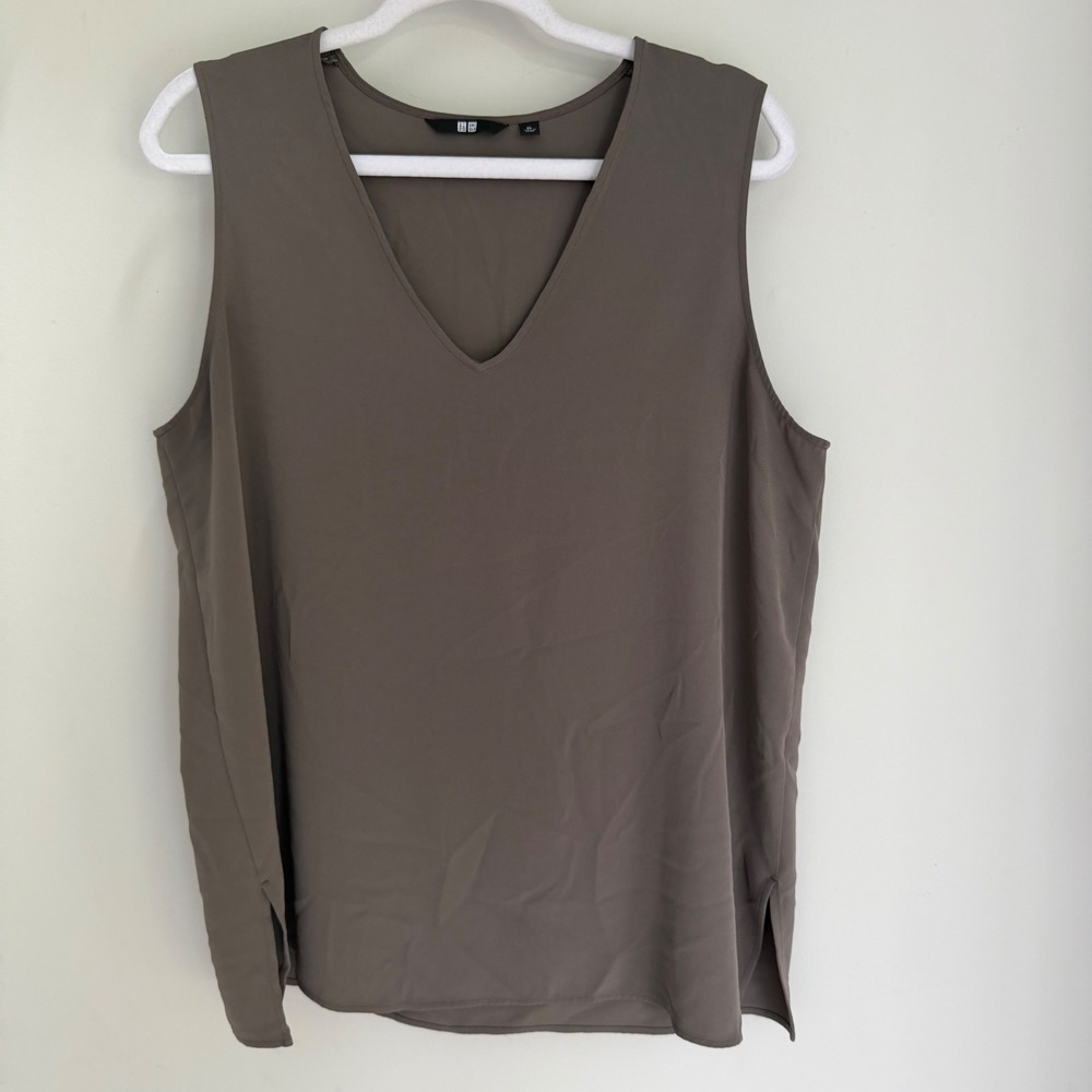 Uniqlo Women's Sleeveless V-Neck Top Jersey Knit Brown Drapey Minimalist Size XL